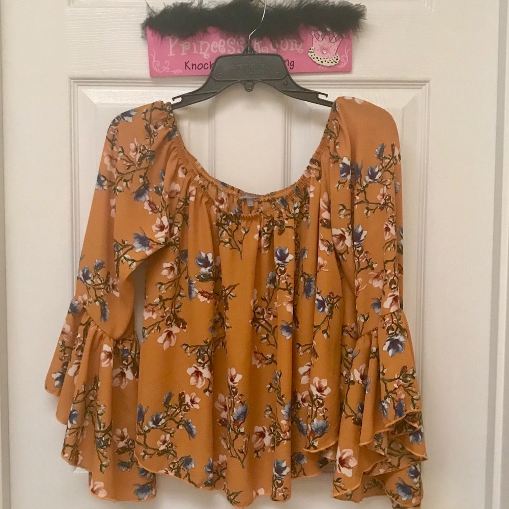 Ruffle detail blouse